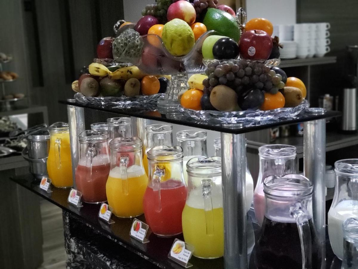 Lages Plaza Hotel Bagian luar foto