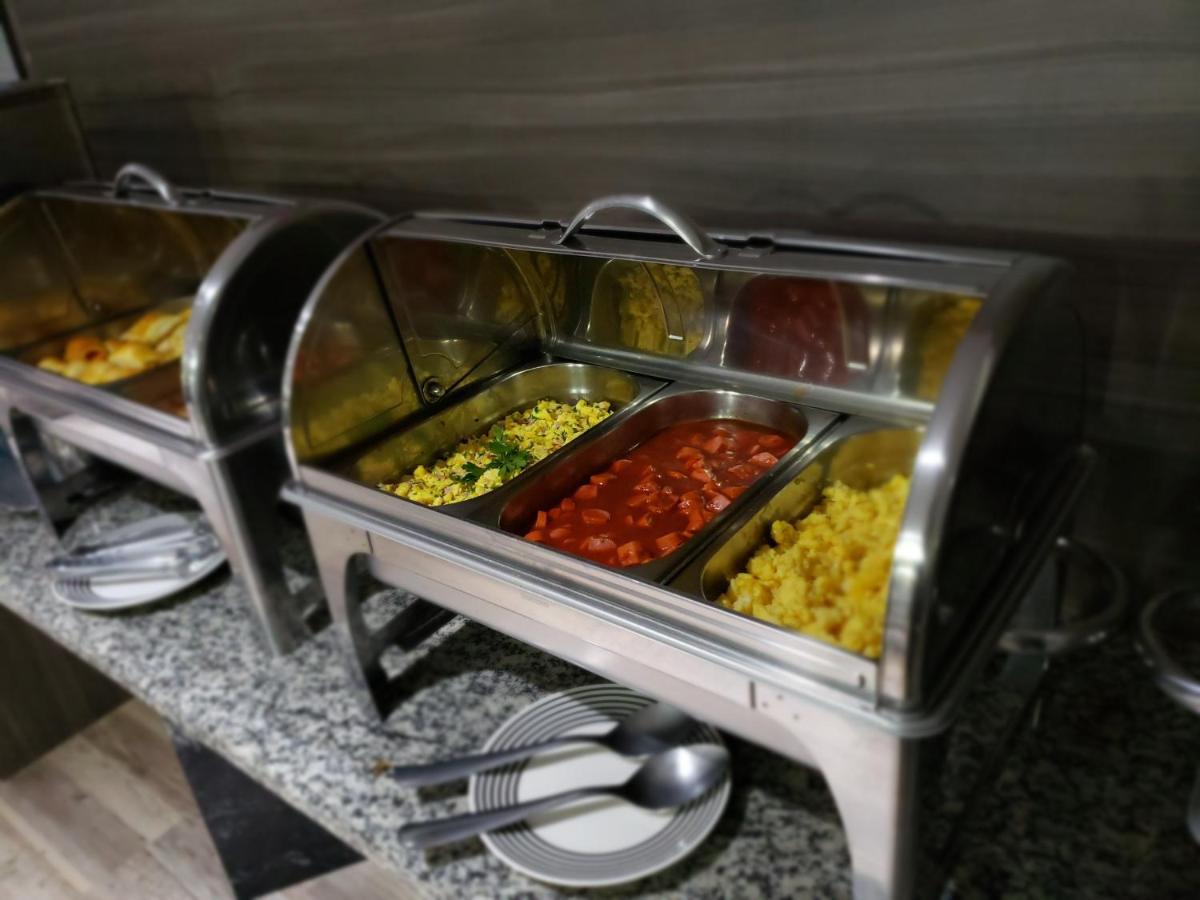 Lages Plaza Hotel Bagian luar foto